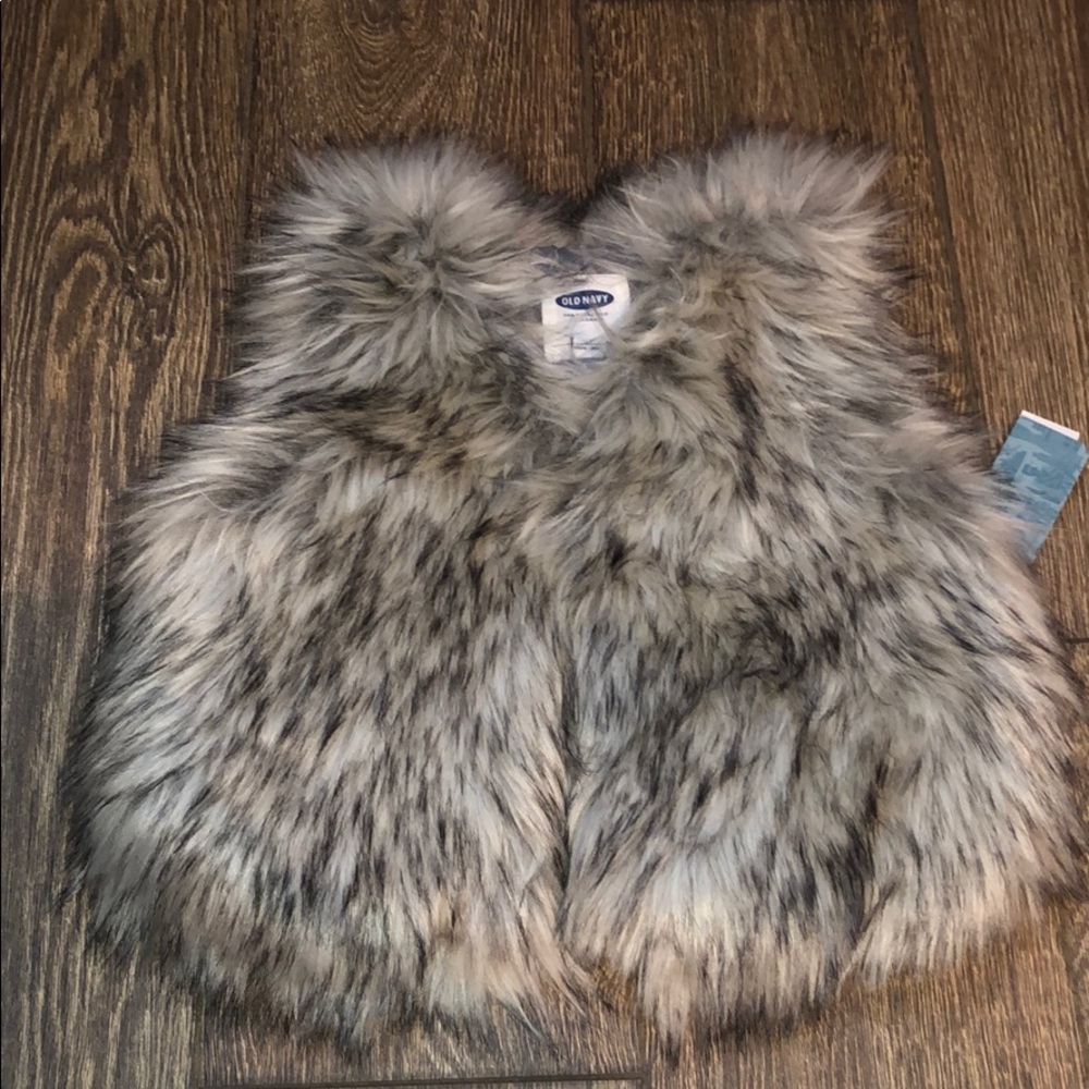 Old navy faux fur vest